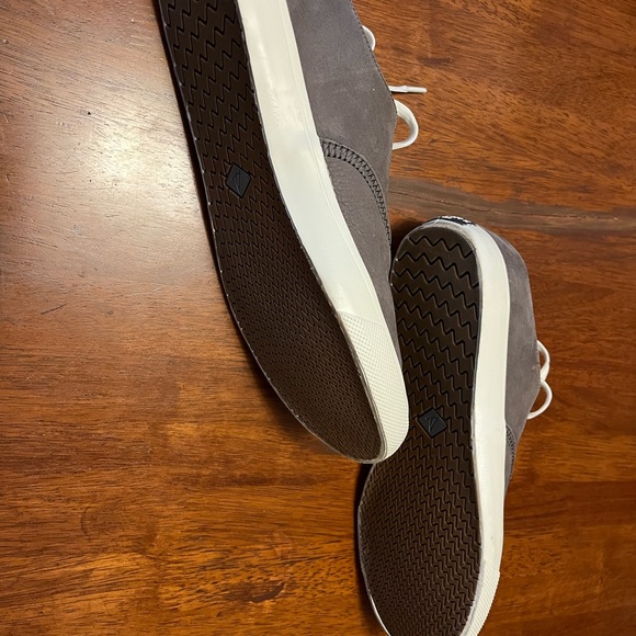 SPERRY suede sneaker, grey, mens size 10 - Picture 5 of 6